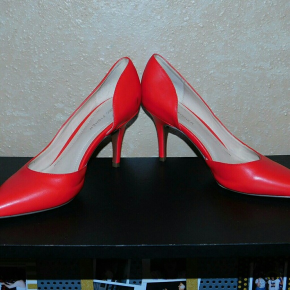 Marc Fisher Red-orange Heels - Picture 3 of 7